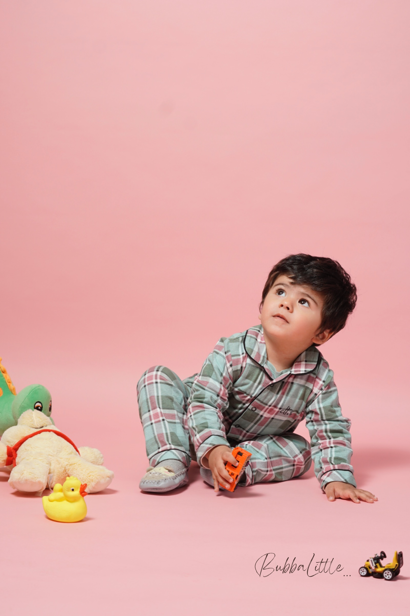 Chequered paradise pj set