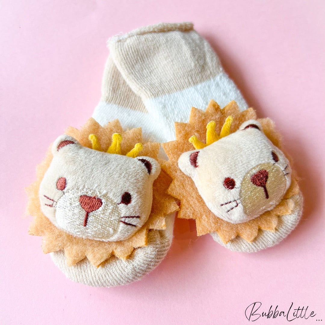 Baby Lion booties🦁