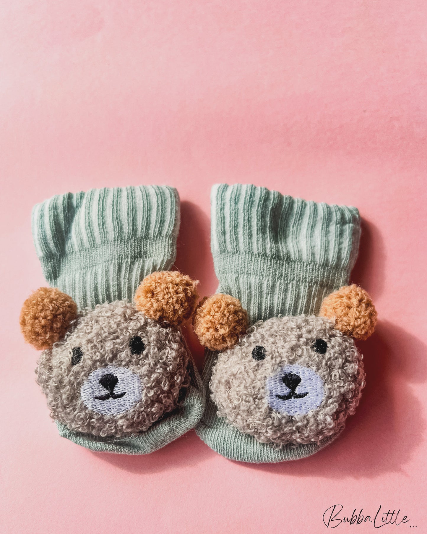 Little teddy bear booties